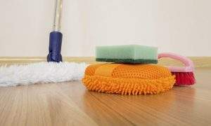 Limpiar suelo laminado Limpiar suelo laminado