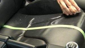 Limpiar el cuero del coche